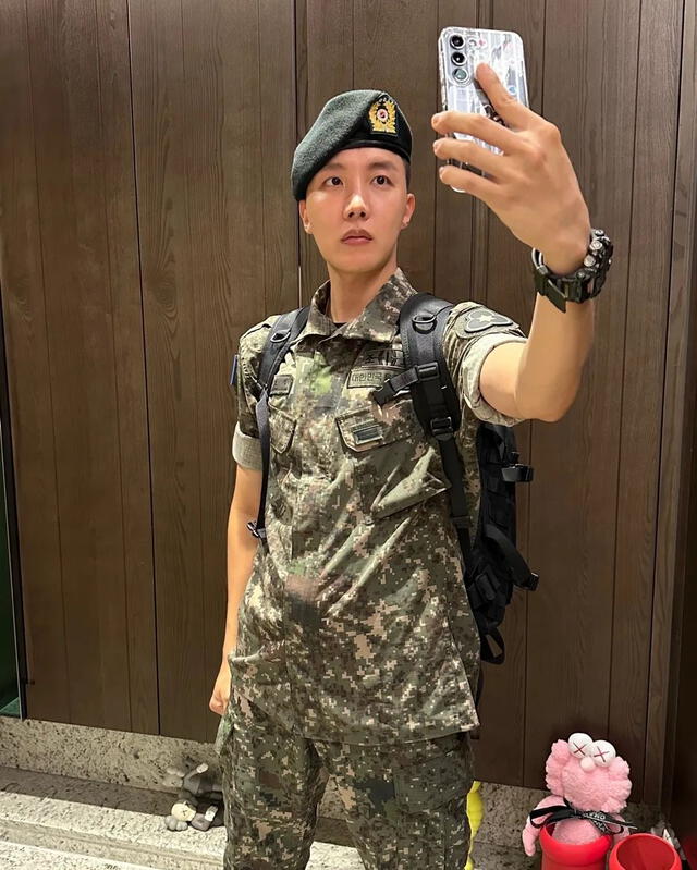  J-Hope de BTS en el servicio militar. Foto: Instagram/uarmyhope   